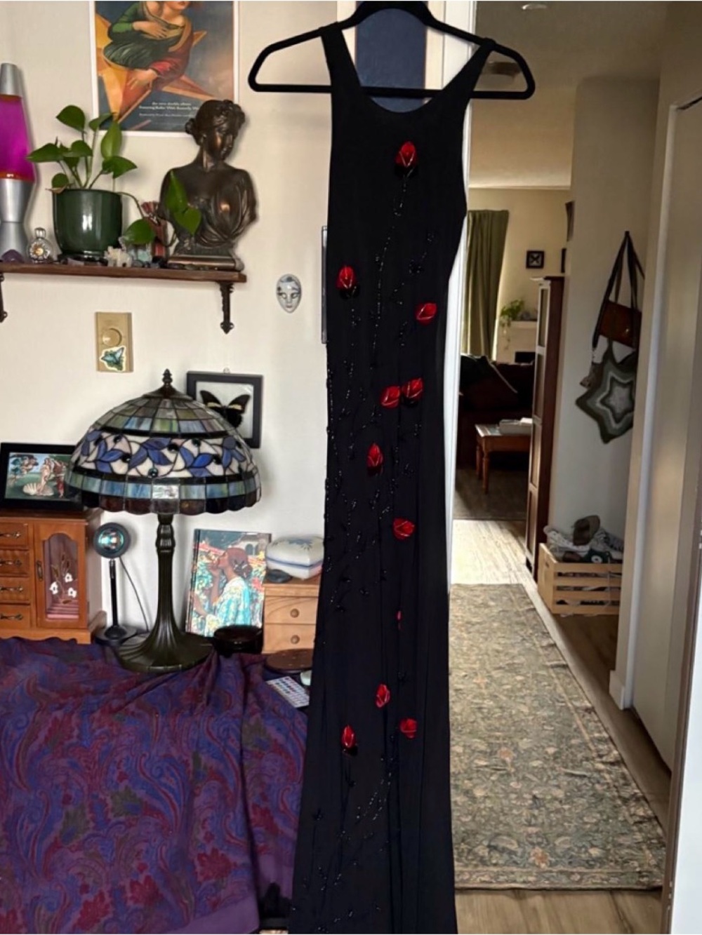 Homecoming Prom Cache Black Backless Dress with Red Floral Appliqués - Picture 6 of 7